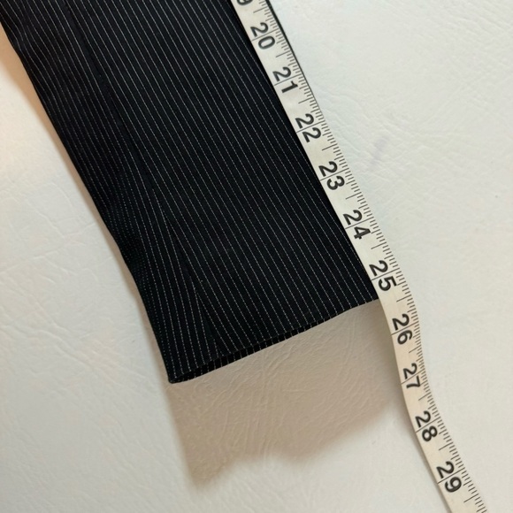 The Torrie Jacket Black Pin Stripe Blazer Single Button Size 16 - Picture 9 of 12